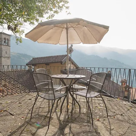 Torre Di Palanzo With Magnificent View By Rent 别墅 Faggeto Lario